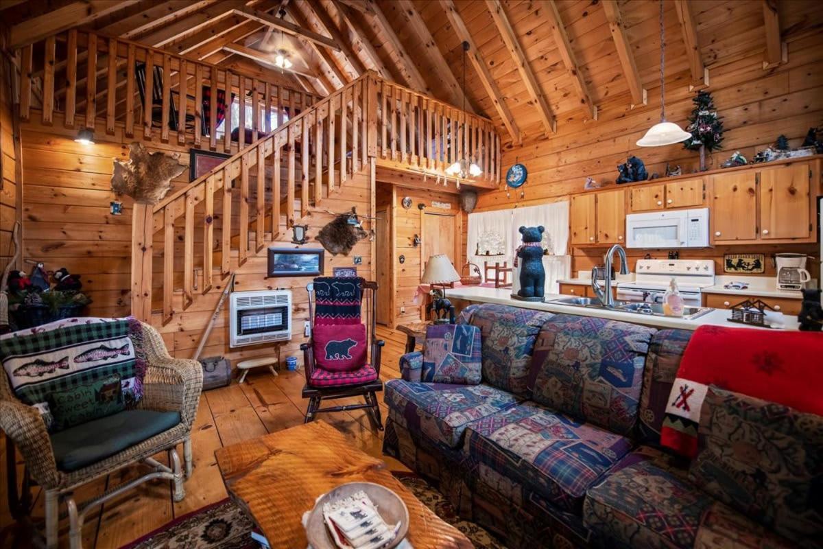 Villa Cozy Cabin Beside Briar Creek, Fire Pit, Wifi Ellijay Exterior foto