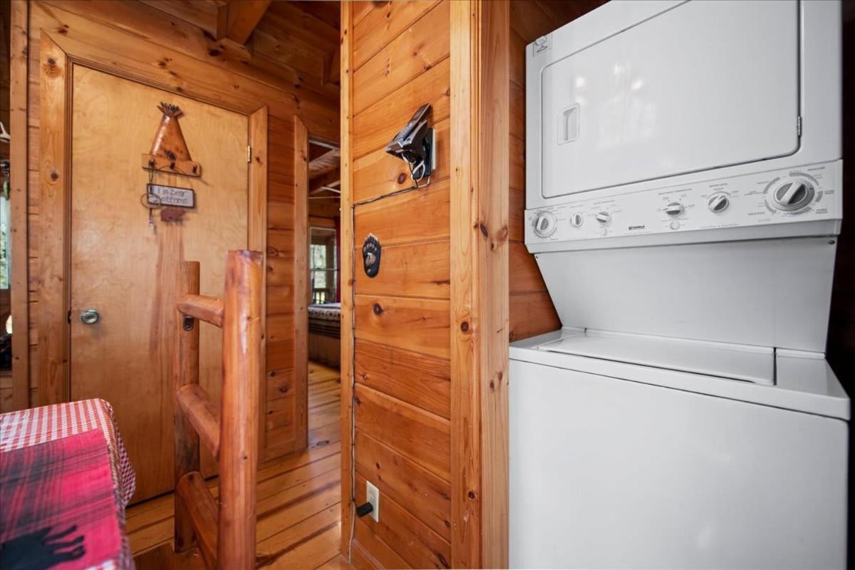 Villa Cozy Cabin Beside Briar Creek, Fire Pit, Wifi Ellijay Exterior foto
